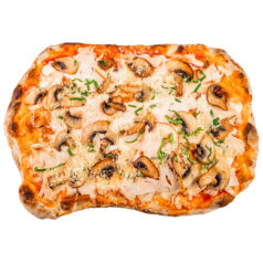 Пінса з копченою куркою та грибами