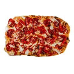 Пінса з перцем та  італійською салямі 🌶️